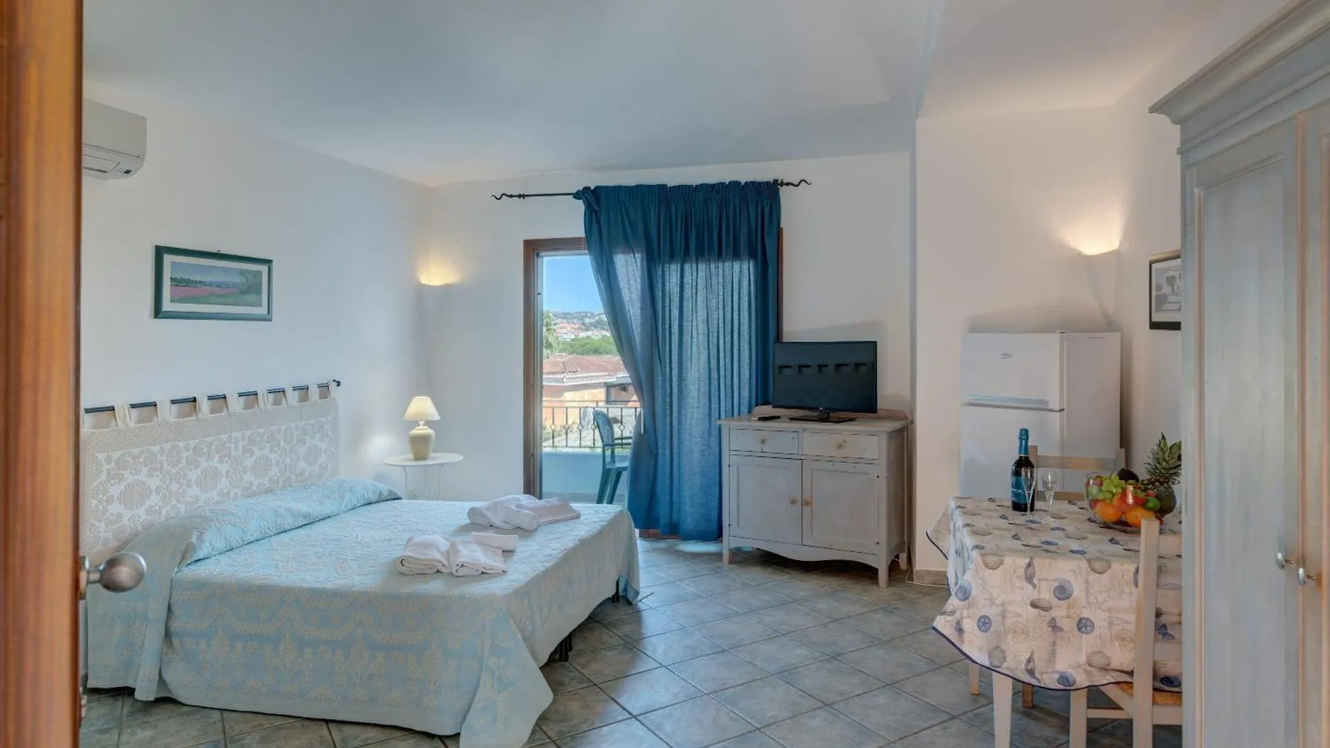 Relaxing Residenzia Palau Green Village M2 Premium Studio Sleeps 2