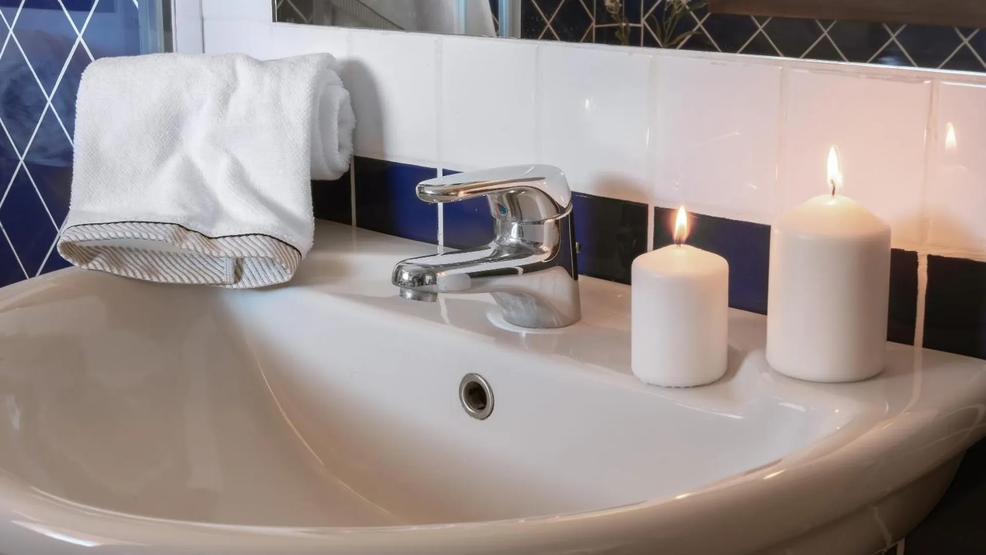 Relaxing Residenzia Palau Green Village M2 Premium Studio Sleeps 2