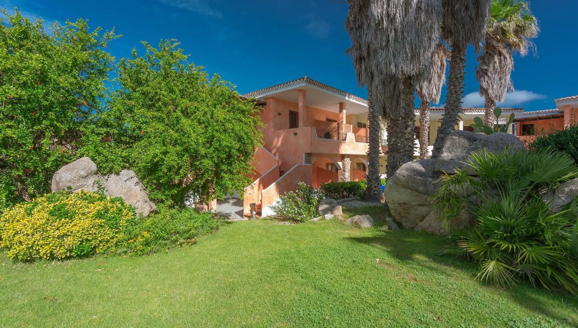 Relaxing Residenzia Palau Green Village M2 Premium Studio Sleeps 2 0*,  Italië